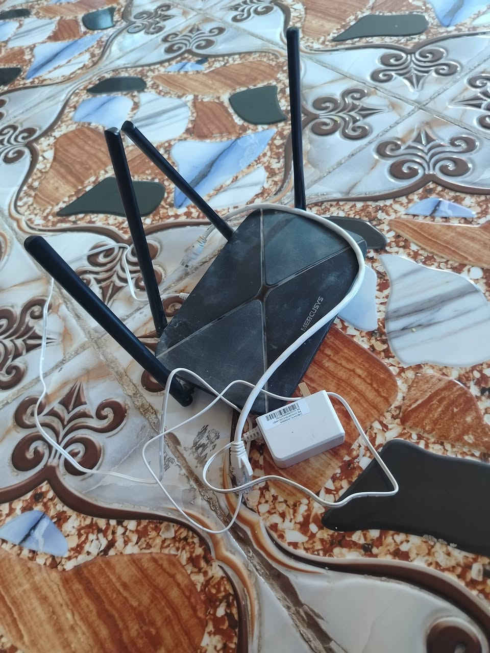 منظومه انترنيت كامله للبيع للاستفسار الاتصال على الرقم ***********
