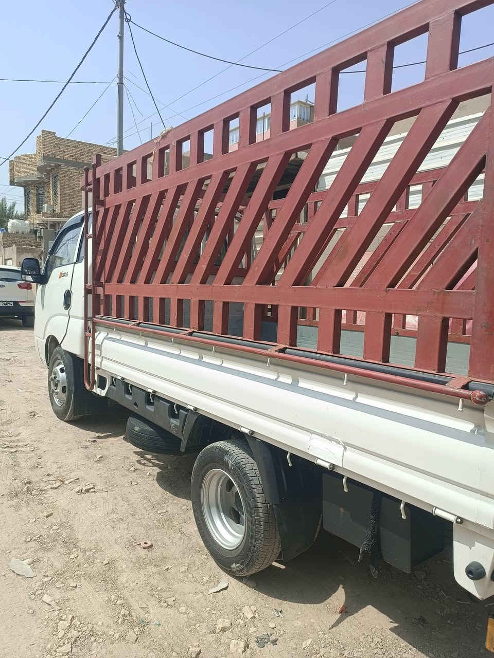 كيا حمل موديل 25 
سياره جاهزه محجر وتحويره 
سعر 210 
***********
