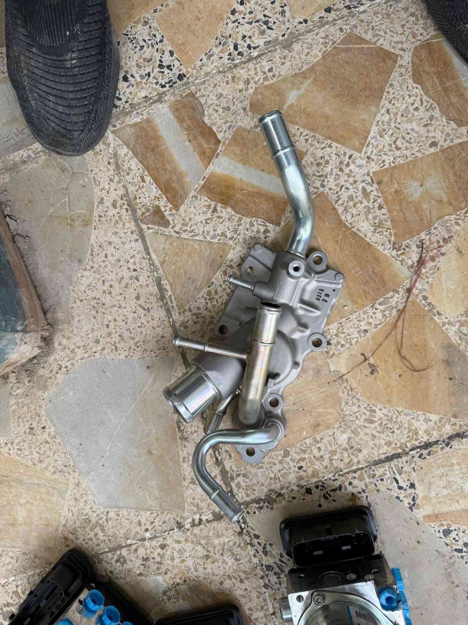قطع غيار • رينو سافران • رينو كوليوس