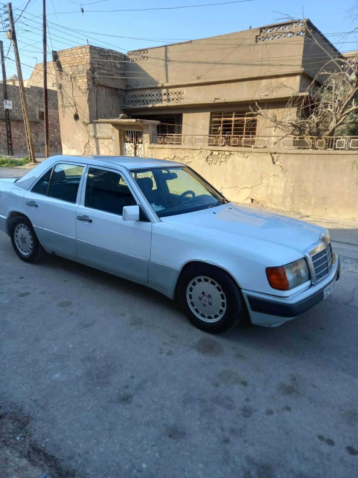 سلام عليكم للبيع موديل 1991 مكفوله كفاله عامه محرك كير شرط تحويل شرط رقم وسنونه جديد سيارة بلادية الاتصال ***********  كورك ***********.  السعر 67
