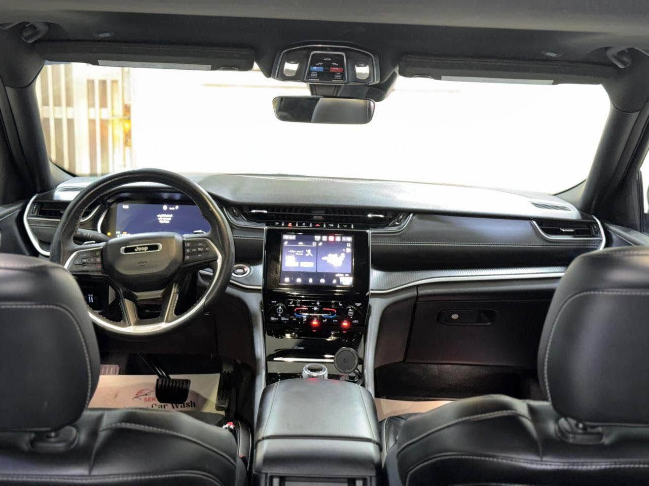 السلام عليكم 

جيب كراند شيروكي التيدو بلاك 2025

المحرك : . V6. 3.6L
ممشاة السيارة:12433km

سيارة وارد امريكي 
حادث كما موضح بلصور
ومن خلال الشحن طخة باب الصدر ع كد شبر 

المواصفات
فتحة سقف
كشنات جلد+شاموة
كشنات امامية تدفئة 
ستيرن تدفئة
كشن السائق كهربائي
شاشة 10.1انج
الصندوك كهربائي 
سياقة ذاتية 
نقطة عمياء
تشغيل عن بعد 
ترحيب عند الاقتراب 
نضام كاربلي 
وباقي مواصفات جيب المعروفة 

السعر 32.500$
سيارة…..للــبيع فقــط ‼️⚠️

العنوان الدورة حي دجلة 
*********** بغداد, العراق
