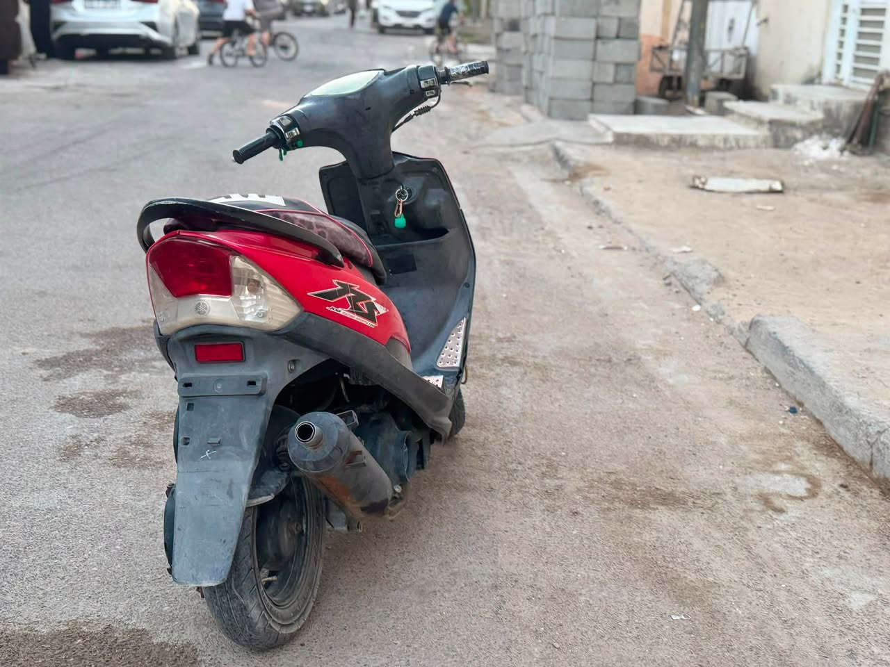 سلام عليكم 
ماكس للبيع دراجه نضيفه وكلشي بيها بلاد مكاني بغداد الزعفرانيه 
سعره 550 الف وبيه مجال 

***********‏ واتساب
