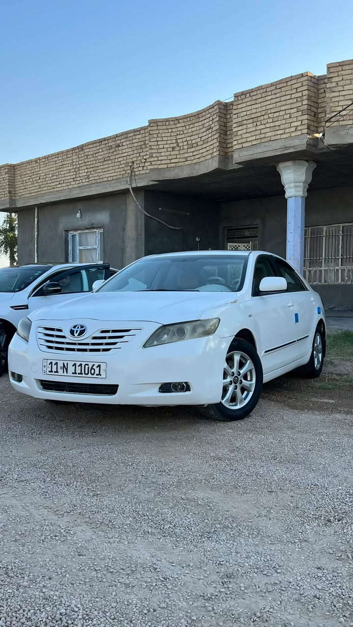 اقرا التفاصيل كامل قبل لا تخابرني او تراسلني 
***********
مكان السيارة فلوجة
سونار ويه الصور

كامري ٢٠٠٩  GLX  اعلى مواصفات محرك لاتنقيص ولاتبخير كفاله ٢٤٠٠ كير كفاله  تبريد ثلج قطعتين برده سلايت كشن كهرباء رقم بغداد تحويل مباشر سنوية لل٢٠٢٩
بيه صبغ جاملغ امامي جهة السائق صبغ وبنيد وربع جاملغ خلفي مع ملاحظات 
السياره جاهزه للأخير من تخم تايرات جديد من باتري دينمو سلف صدر غرفته حلوه داخل صاج ملكي جكمجه ثلاجه 
كير ومحرك السياره مبدلهن على ايدي شرط وارد يابان صارن عليه ب١٩ ورقه
