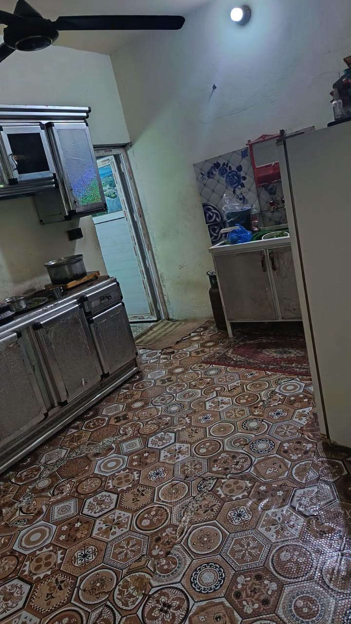 بيت طابو صرف النجف حي ميسان قرب شارع 60
مساحة البيت 100 متر صب كونكريت
يتكون من غرفة صالة استقبال مطبخ وصحيات
السعر 82 مليون وبية مجال
للاستفسار الاتصال على ***********
او مراجعه مكتب ألروان للوساطه العقاريه والمقاولات العامه
#بيت_للبيع
#عقار_للبيع
#عقارات_الكوفة
#الكوفة
#بيت_في_الكوفة
#بيع_عقار_الكوفة
#بيت_تمليك
#فرصة_استثمار
#بيت_جاهز_للسكن
#عروض_عقارية
#بيع_مباشر
#الكوفة_عقارات
#منزل_للبيع

نص مكتوب في الصور:
- بيت طابو صرف للبيع مساحة 100 متر | صب كونكريت
- السعر 82 مليون وبيبة مجال
- غرفة صالة استقبال مطبخ وصحيات
- *********** مكتب الروان