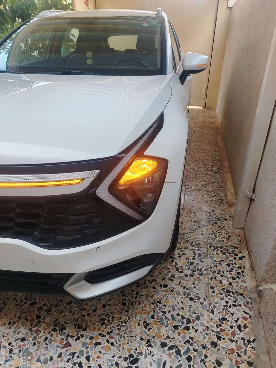 سبورتج 2025 بغداد بسمي ماشيه 31 الف السعر 228 وبيهه مجال قليل جنطه كهرباء تدفئة كشنات نقط عميا رادار امامي تبريد شاشه لد بالبنيد رقم الهاتف ***********
