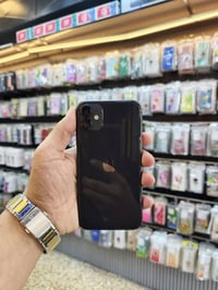 ايفون 11 • ٦٤ • شاشة مستبدلة