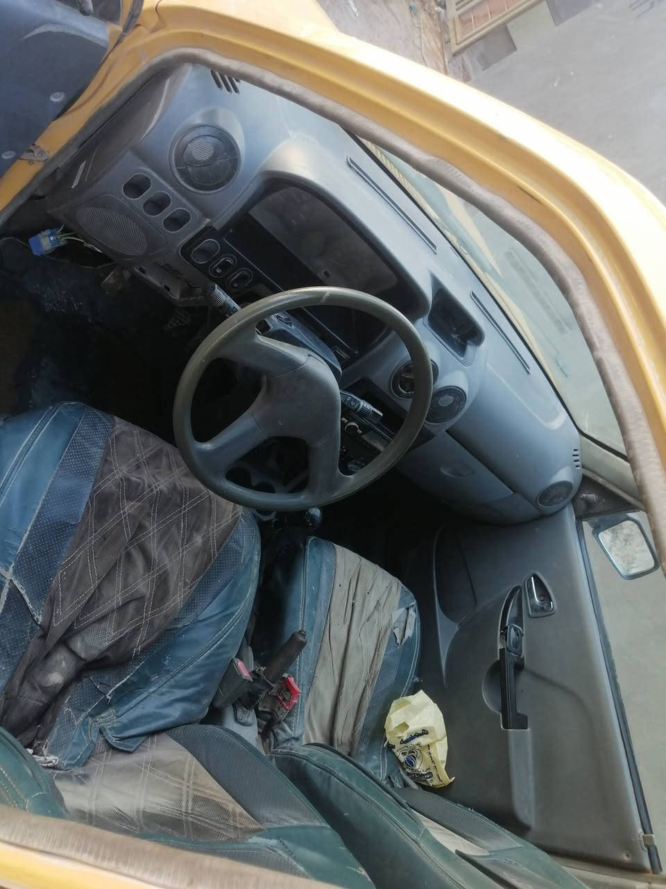 السلام عليكم سايبه للبيع موديل ٢٠١٢.رقم قادسيه ألماني مكينه وگير وحداديه حلوات شواصيهه مابيهن شي. كهربائيات شغاله كلهه.  

مسؤل عن التحويل والغرامات.   

السعر ١٥   مكان السياره الديوانيه

***********
