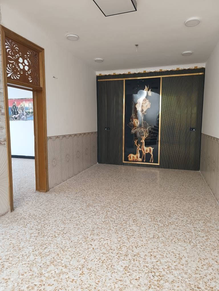 دارللبيع مساحه 240متر طابوزراعي سند 25صرف موقع الدار طهمازيه قبل محطة وقود الود يبعد عن الشارع العام 80متر تقريبأ كلش قريب الشارع العام 
تفاصيل اكثر عن العقار اوالسعر التواصل خاص اوتصال 👇
***********اتصال 
***********وتساب 
من الديه عرض عقاره اوشراء عقار يرجئ مراسلتنا اولاتصال بنأ............................ حلة, بابل
