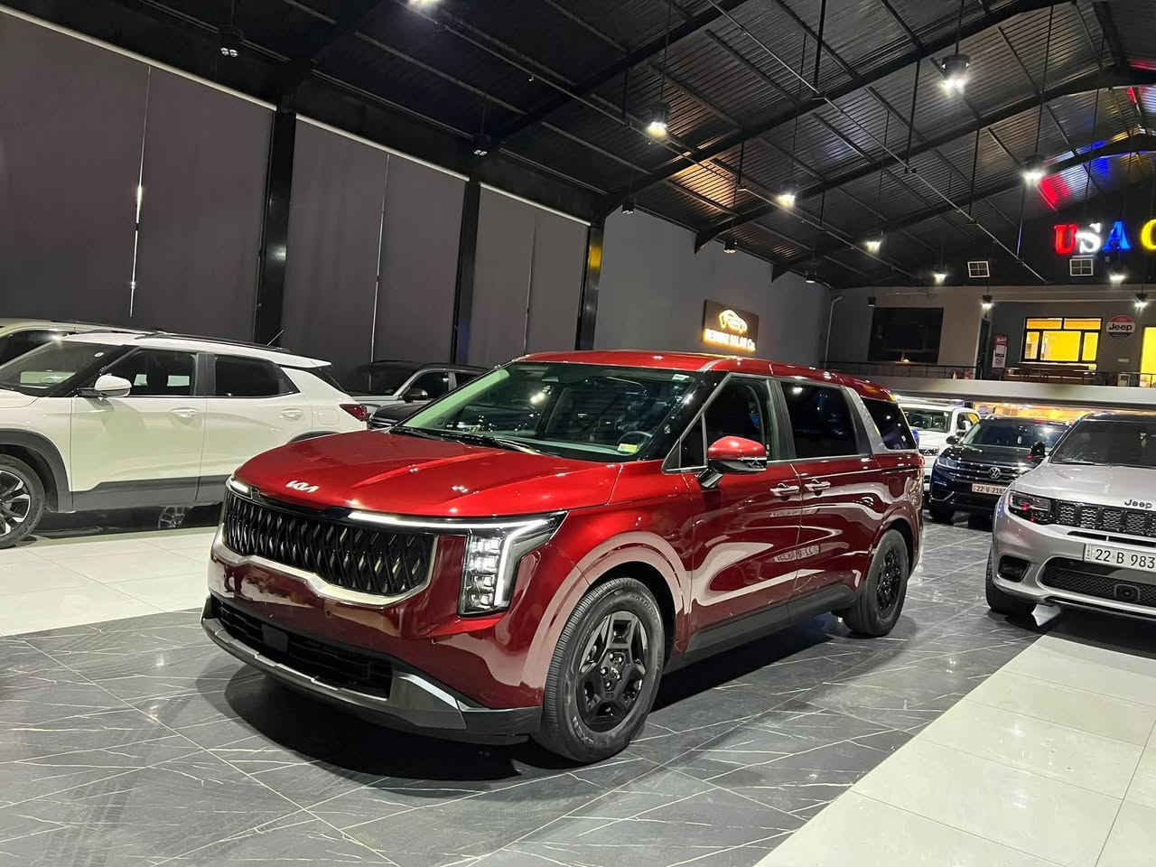 السلام عليكم
KIA CARNIVAL LXS 2025
سياره جاملغ فقط مبدل 
رقم الشاصي بل منشور 
بدون ايرباك 
ماشية ٦٠٠٠ زيرو السيارة 
فول مواصفاات عده الفتحه 
بصمة 
كشنات جلد 
كراسي كهرباء 
كراسي متصل 
كامره
حساسات امامي خلفي 
رادارات 
نقاط عمياء 
تحديد مسار 
قياده اليه سياره جديده بمعنى الكلمه 
تترقم اربيل اجره او خصوصي بدون رقم ابيع 
للاستفسار ***********
