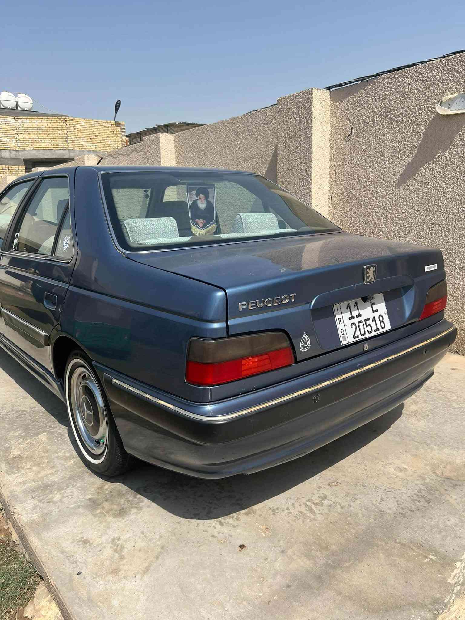 سلام عليكم
بيجو بارص موديل 23 سياره نضيفه و جديده مال بيت مكفوله كفاله عامه سعر 73 و بيها مجال 
***********
***********واتساب
