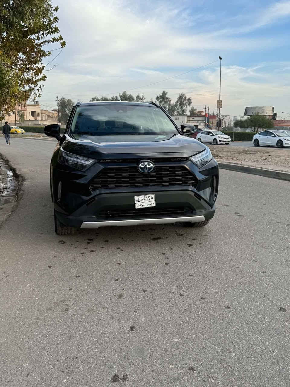 ‏2024   TOYOTA RAV4 XLE Hybrid.
اللون الخارجي  اسود
  عداد 18 الف مايل  
وارد  امريكي 
 الفحص  كامل
         
الاضافات :

•دفع رباعي 4*4
• ماتور 2500cc هايبرد
• قير اوتوماتيك 
• كراسي مخمل
• شاشة كبيرة
• كاميرا خلفي
• رادار امامي
• مانع تصادم
• محدد مسرب
• تصحيح مسار
• مثبت سرعة
• مانع انزلاق
• استيرنق متحرك
•ابل كار بلاي 
•اندرويد اوتو 
• تحكم طارة
• إنارة ترحيبية
• مري كهرباء
• غمازات عالمري 
• حساسات تجاوز BSM 
• شاشة اعطال
• زجاج كهرباء ملون
• اضوية امامية زنون LED
• اضوية خلفية LED
• كشافات زنون LED
• اضاءة فل زنون LED
• ليد زنون نهاري
• نظام صوتي مميز
• أوامر صوتية
• حساسات ضغط هواء الإطارات
‏• GPS
• 3 أنظمة قيادة (eco, ev, sport)
•تبريد 2 قطع  مركزي
• هولد كب
• ركايات وسط
• بلوتوث
• مدخل USB + AUX

فقط بيع  السعر 24500
***********
المكان موصل

