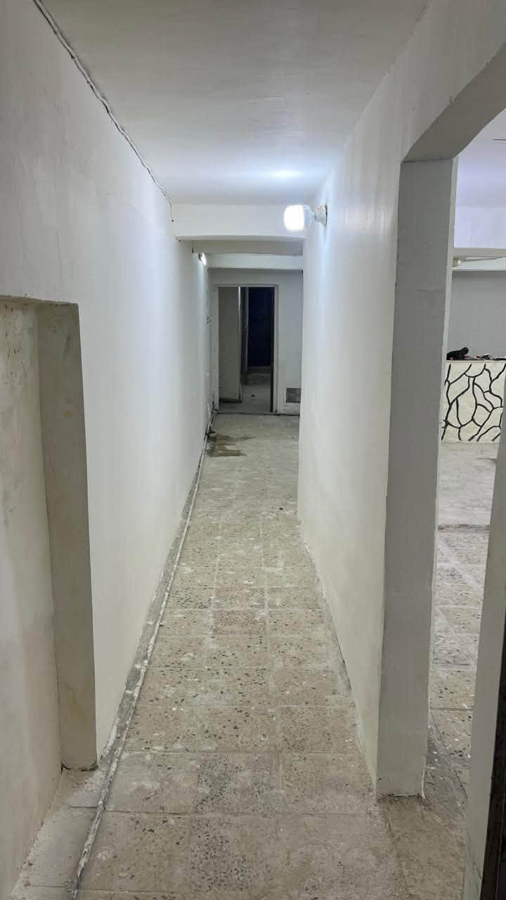 بيت مشتمل ارضي للايجار 
المساحه100 متر
شارع ابو حطاب 
ترميم جديد صبغ وكهربائيات
رقم الهاتف: ‭***********‬
سعر الايجار: ٥٠٠ قفل
