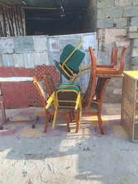 كراسي • للبيع • ديكور