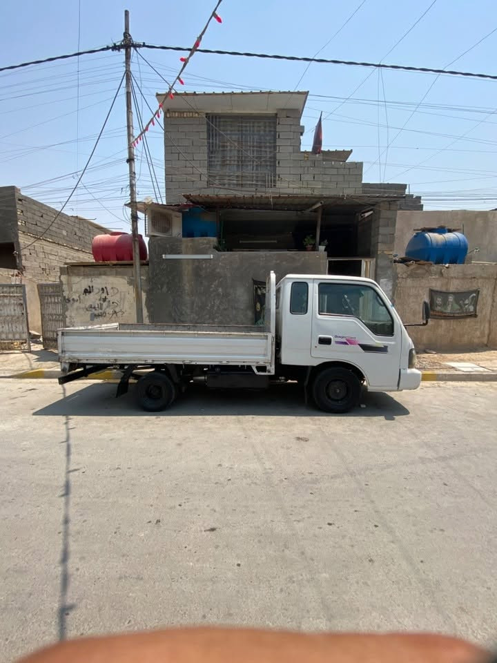 سلام عليكم عيني كيه حمل لبيع سياره ماذب عليه ربع جازه محرك3000مفتوح رقم واسط ميديل2002سيار بكانه بغداد شعب ***********
