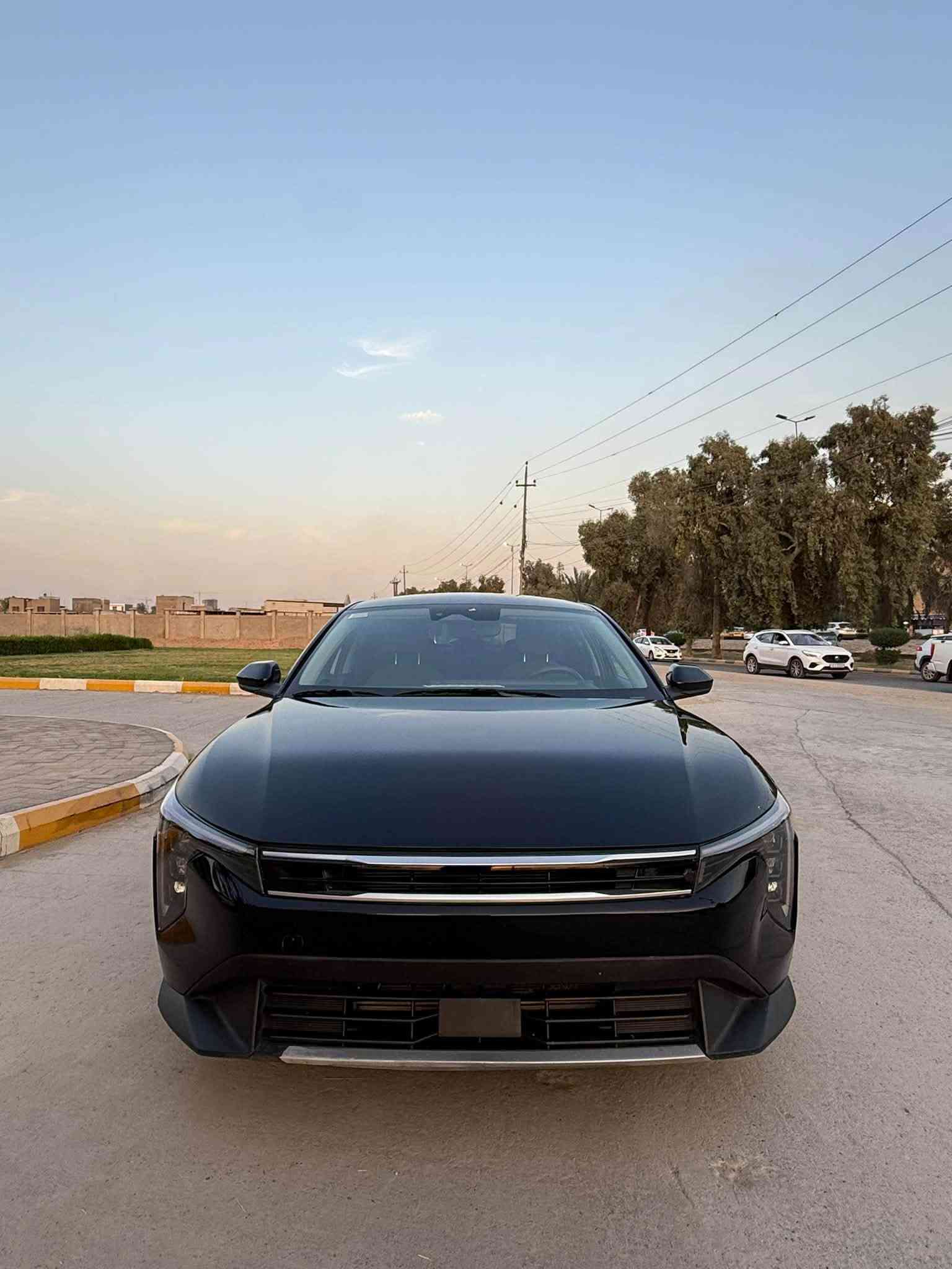 السلام عليكم كي فور للبيع
🚘 Kia K4 EX 2025

*********** 
🔹 اللون: اسود 
🔹 المحرك: 2000cc DOHC — 4 سلندر
🔹 الكير : IVT أوتوماتيك
🔹 دفع أمامي FWD
🔹 الممشى: 29000 فقط
🔹 تترقم شمالي اربيل

✨ المواصفات:
🔸 كشنات قماش
🔸 شاشة كبيرة 12.3 إنش متصلة
🔸 Apple CarPlay & Android Auto 
🔸 تشغيل بصمة + تشغيل زر
🔸 دخول ذكي
🔸 مثبت سرعة ذكي
🔸 كاميرا خلفية
🔸 حساسات أمامية وخلفية
🔸 أنظمة تحذير ومساعدة بالقيادة
🔸 نظام المحافظة على المسار
🔸 فرامل طوارئ أوتوماتيكية
🔸 إضاءة LED

💥 الحادث: بنيد و جاملغ 

📌 ملاحظة:
الدعامية أصلية ✅
هنالك رصعة  في البك لايت الايسر✅
صور الحادث ورقم الشاصي مرفق مع الصور✅

للاستفسار عن السعر اتصل على الرقم 

***********
