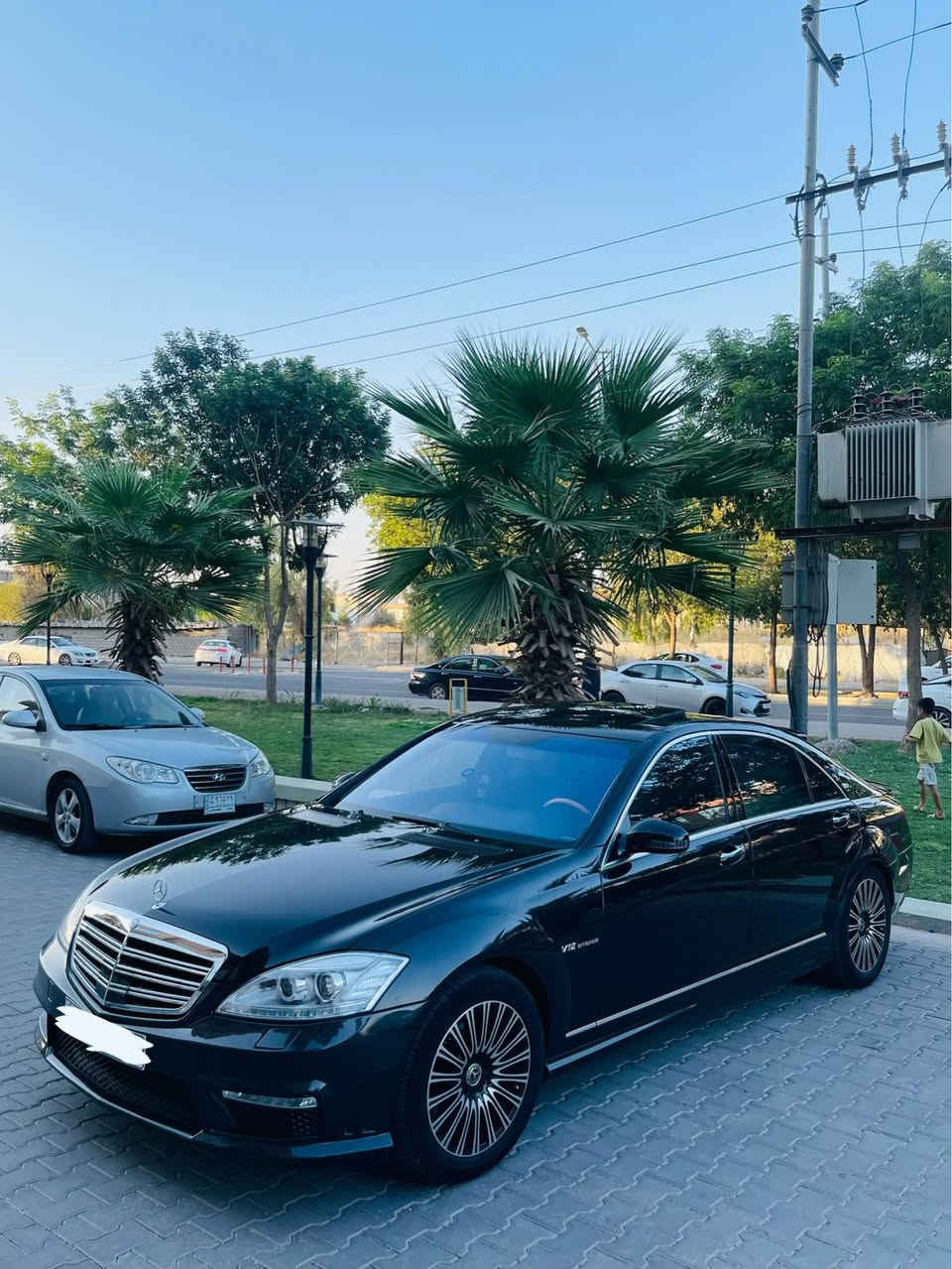 مرسيدس S500V8
٢٠٠٨ كامل كرااوه‌ به‌ ٢٠١٣ 
ساخه‌ 
گێڕو مه‌كینه‌ به‌شه‌رت
ته‌بریت به‌شه‌رت 
هه‌مو گیانی ئیش ئه‌كا 
فوللل موسه‌فات 
دینار مه‌سروفی نیه‌ 
١٠٥ گه‌ڵا و مه‌جال 
*********** السليمانية, العراق
