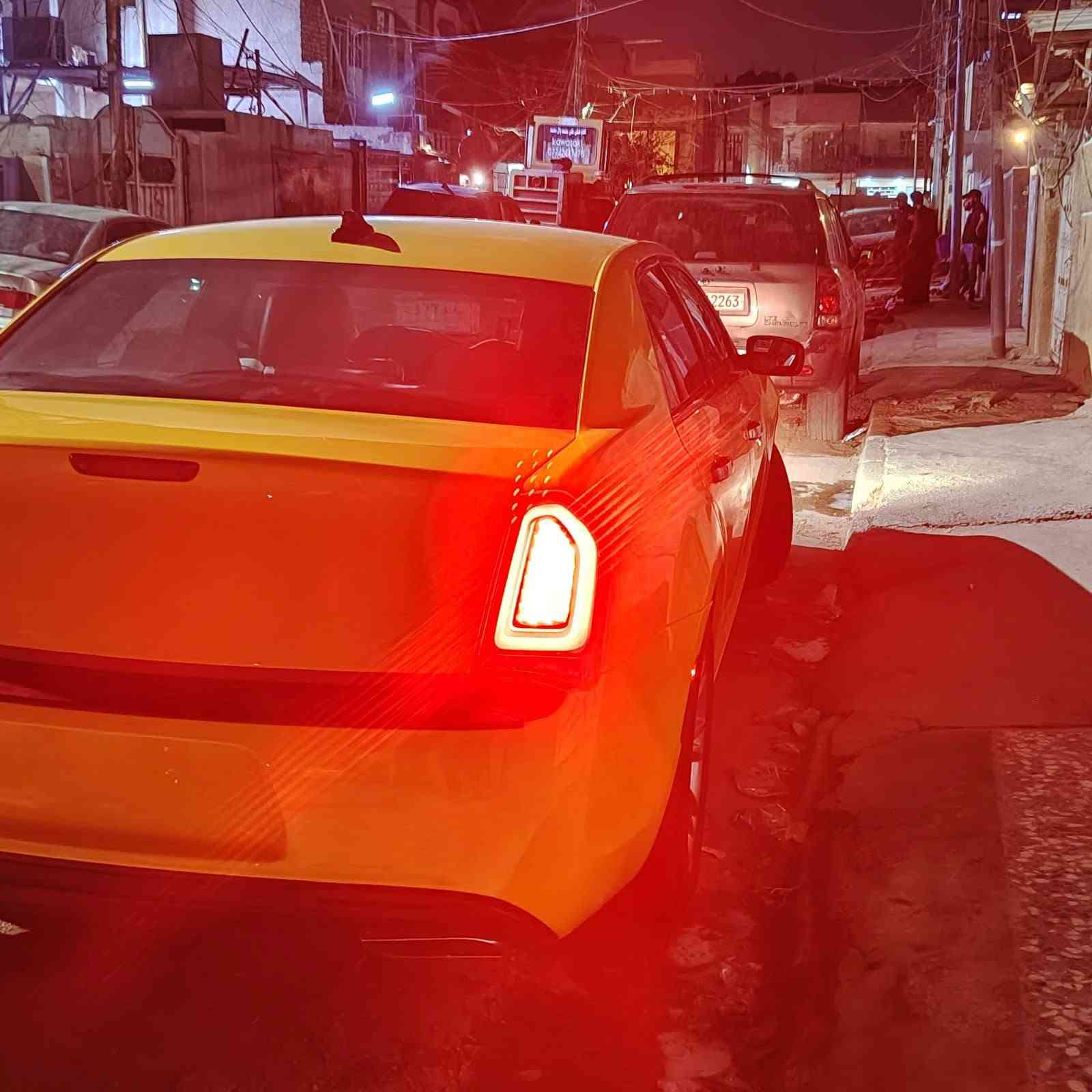 كرايسلر 300 • موديل ٢٠٢٠ • رقم بصره