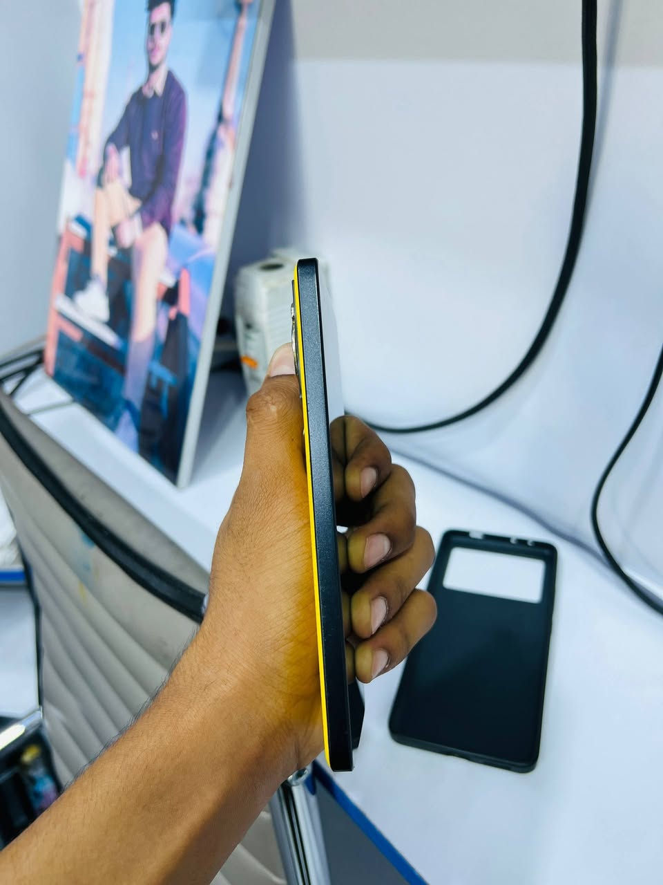 📱 للبيع | POCO X6 Pro 5G
السلام عليكم 🌹

متوفر POCO X6 Pro 5G بحالة الوكالة وأخو الجديد، والجهاز نظيف جدًا لدرجة كلمة جديد قليلة بحقه 🔥
بسعر (325) الف دينار وبيه مجال حك الجية

🔹 الذاكرة الداخلية: 512GB
🔹 الرام: 12GB + 6GB توسعة
🔹 الحالة: وكالة، نظافة عالية جدًا
🔹 الجهاز: ما بيه شخط أو ضربات، وعلى حالة الوكالة تمامًا ✨

📦 الملحقات:
• الكيبل الأصلي
• الكارتونة
• الگفر الأصلي مالته

💯 جهاز نظيف ومعتنى بيه، وجاهز للاستخدام بدون أي صرف إضافي.

📩 للاستفسار والتواصل مراسلة خاص 
رقم الهاتف : ***********
مكاني : البصرة ، قضاء الدير
