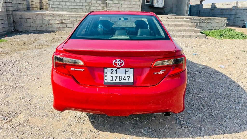 كامري sa12  
شرط تحويل رقم شمالي
شفتات مثبت سرعه 
محرك شرط لا صرف ولا بخار 
تبريد 🥶+ تدفئه
شاشه كامره 
دم الغزال 
مكانه كركوك بنجا علي سونار مرفق بلمنشور 
وترهم مراوس معه فرق 
شراي يتصل ***********
سعر 105 وبيه مجال كركوك, العراق
