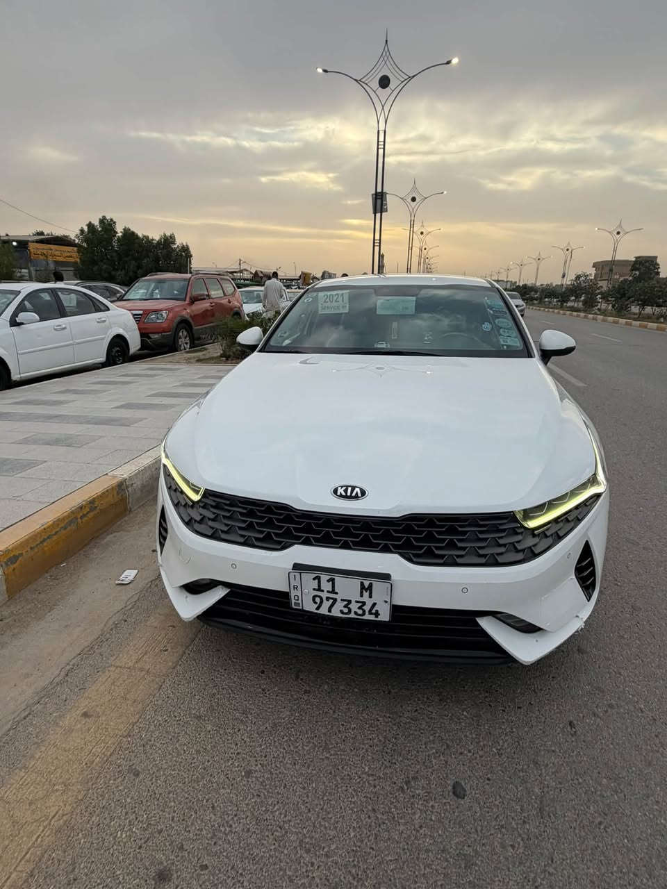 رقم بغداد • مكينة ٢٠٠٠ • ماشي ١٠٧٠٠٠