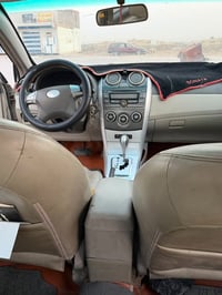 مكينة كورلا • تحويل انكليزي • دواخل نظيفة