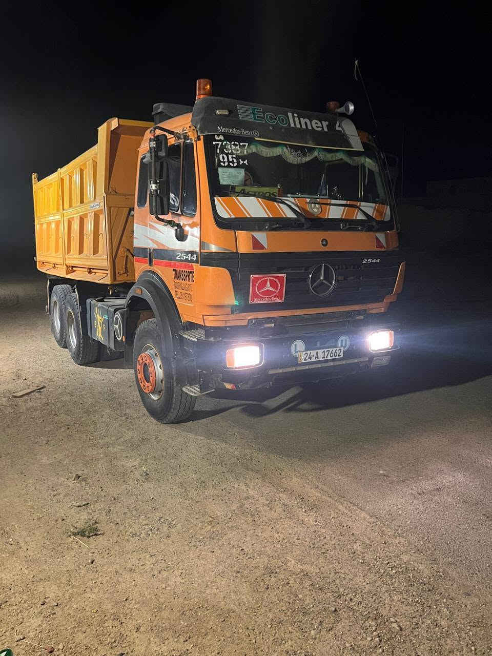 سلام عليكم للبيع كرواتي موديل 95  رقم دهوك جديد تحويل مباشر محرك 8 حجم 44 كير عادي تخم تاير سياره جديده مكفوله كفاله عامه سعر خاص جاهزه للعمل مكان الانبار استفسار اتصل على الرقم ***********@*********** بي واتساب
