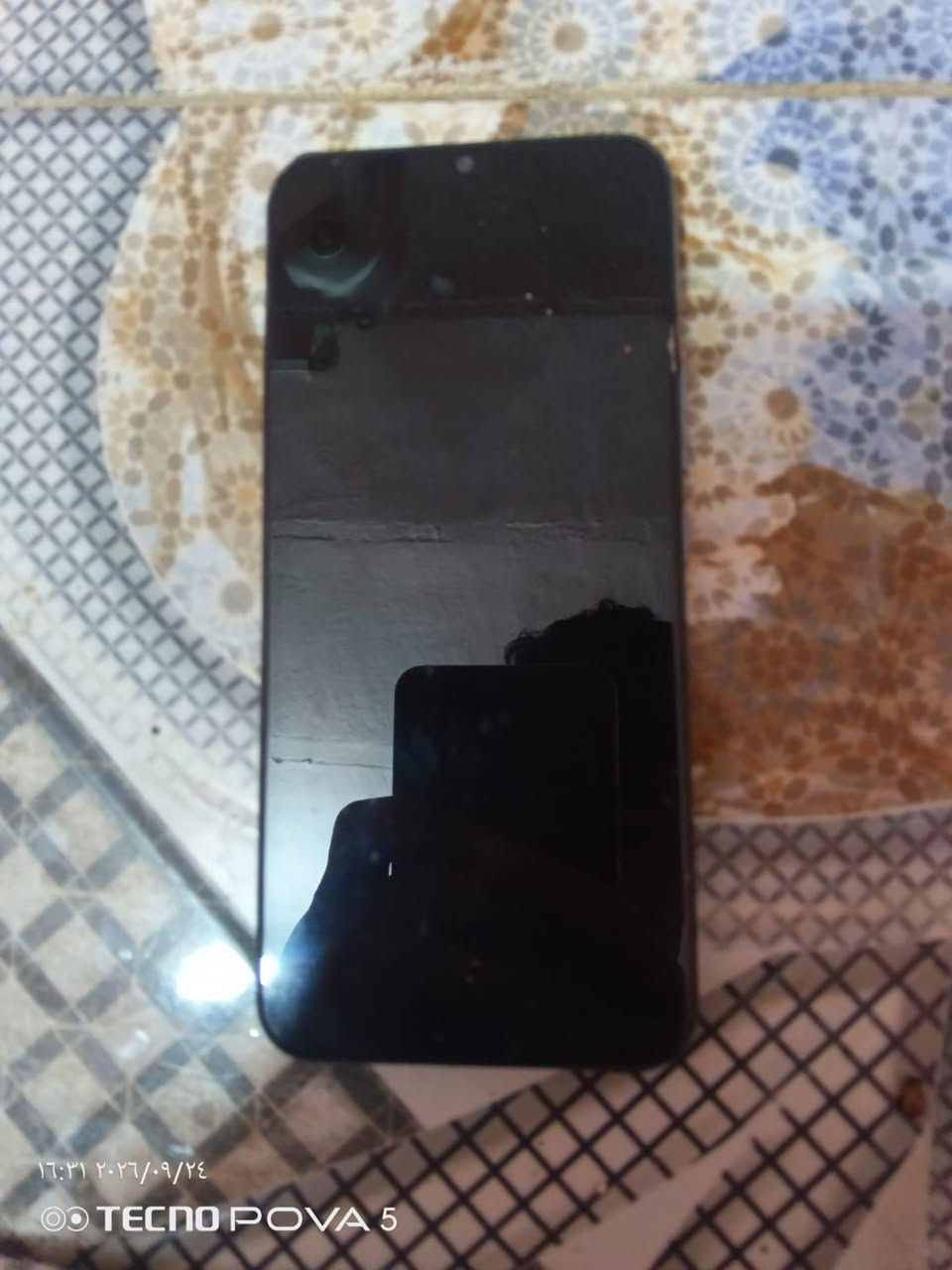 انفنكس للبيع سعره 45 ألف 
فقط مبدل شاشه+بيت الشريحه ضايع

لتوضيح الكسر إلي بالكاميرا ما ماثر على تصوير
جهاز نضيف وشغال وما يعلك
لتواصل ***********

نص مكتوب في الصور:
- ١٦:٣١ ٢٠٢٦/٠٩/٢٤
- TECNO POVA 5