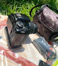 للبيع كانون Canon 600 D   الملحقات   جنطه درع ضد الكسر ( عسكريه)  كرب ...