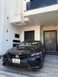كامري SE Plus • ٢٠٢٣ • ماشي ٥٥ الف