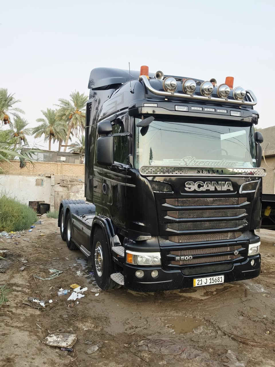 سلام عليكم اسكانيا للبيع موديل ١٤ بسمنه مكينه ٥٦٠ ، ٨ عرجه سبلت خزن ابلادي باج بطن ابلادي ثلاجه تخم تاير صبغ شركات كفالع عامه فقط بس راس فصل وربط 
الاتصال 
***********
***********

