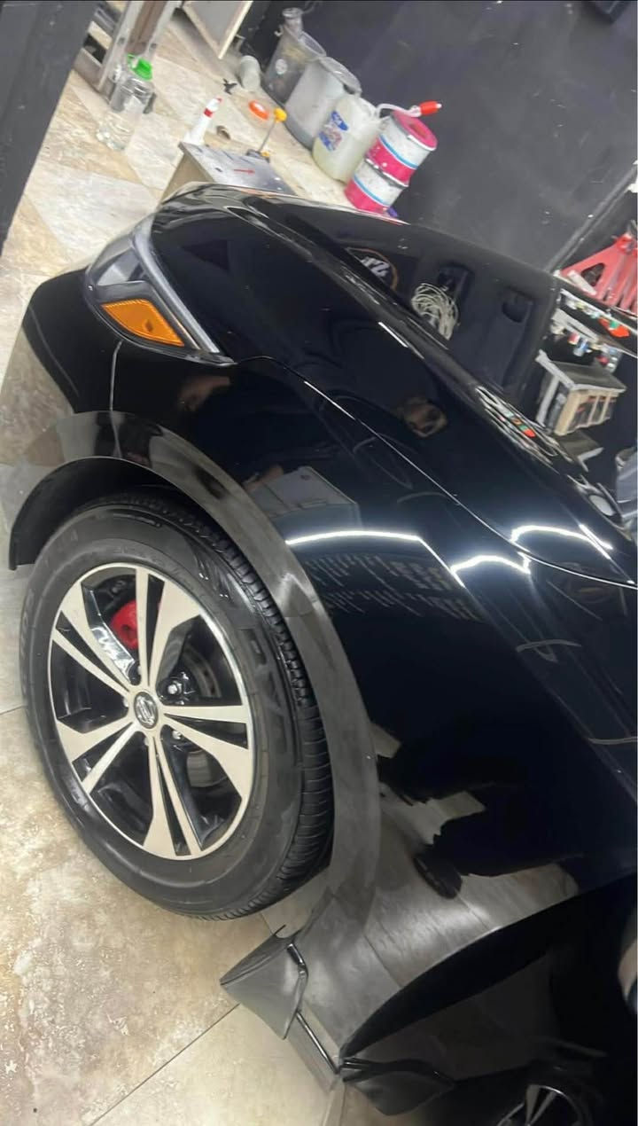 Nissan Sentra
مۆدیل 2021
سەنەوی و هەزە نوێیە
ژینگە و ڕێگاو بان نوێیە
بەناوی خۆمە
سەیارەیەکی زۆر خاوێنە
نیو چامڵغ سبوغە پشتی
بێ ناوگرن و بێ داخیلی 
تەنها ئێرباگی شانێکی سیستەمە
سەیارەیەکی زۆر مەزبووتە تەقە و ڕەقە بەشەرت تەنانەت دەعامی پێشی سبوغیشی نییە.
سەیارەکە یەک بست تەعدیلی هەیە.
ژمارە مۆبایل: *********** أربيل, العراق
