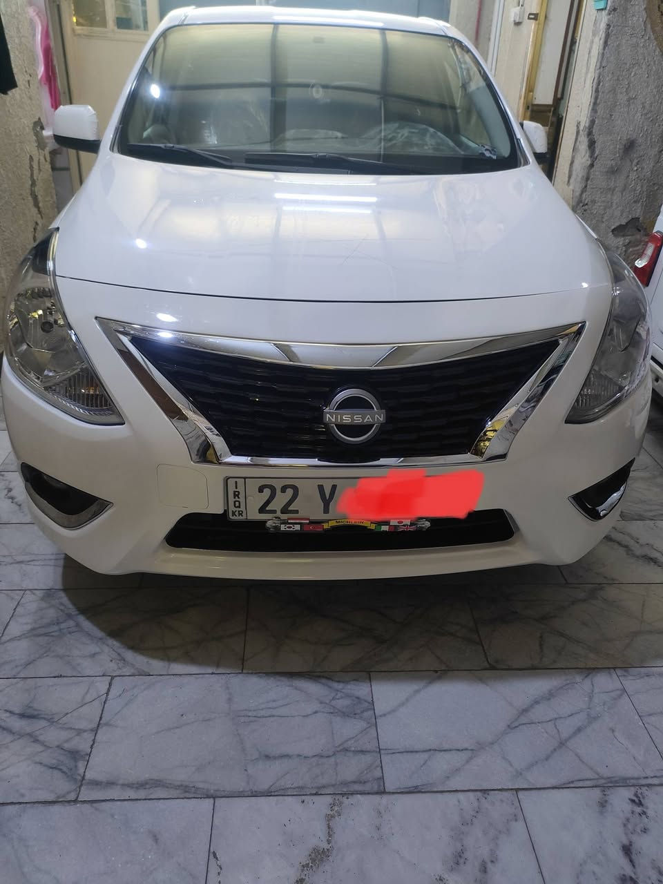 سلام عليكم نسان سني موديل 24بيه اثر بارد بل جمالق الايمن وثار شخوط بسم شركه بشامه ***********
