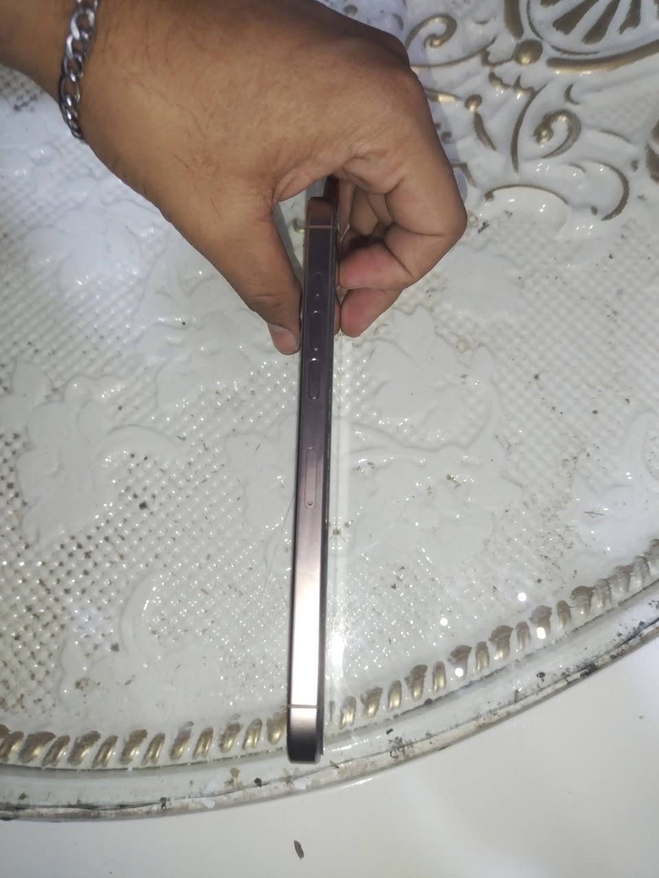 آيفون ١٦ برو ماكس • ذاكرة ٢٥٦ • بطارية ٩٠