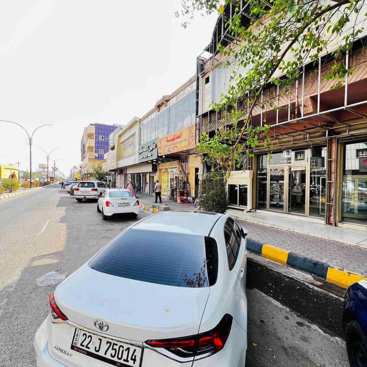 🚗 تويوتا كورولا 2022 – وكالة ساز (جديدة) 🚗
المواصفات والوضع العام:  
 الموديل: 2022  
 الوكالة: شركة ساز (خليجي)  
 المسافة المقطوعة: 90 كم فقط (بحكم الزيرو / جديدة تماماً)  
 البودي: كلين بدون صبغ، بدون حادث أو دعمات  
 الملاحظات: يوجد رصعات خفيفة جداً فقط  
💵 السعر المطلوب: 170 ورقة ($17,000) وبيه مجال للمشتري الجاد
📍 المكان / للتواصل:
[أدخل المحافظة أو المدينة]
📱 رقم الهاتف***********
