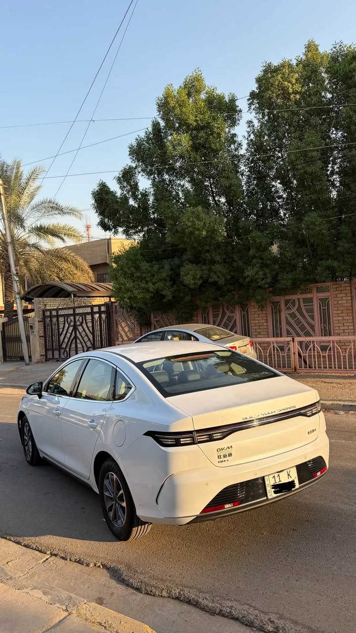 سلام عليكم
دستورير 2025 للبيع
ماشيه 3 الف 
بعدها بوضع الشركه 
مواصفات 
تشغيل عن بعد 
فتح نوافذ بالسويج 
بصمه 
شاشه قلابه 
وبقيه مواصفاتها معروفه
سعرها ب 21750 يعني 21 مليون و 750 الف و بيها مجال
مكاني بغداد 
***********
