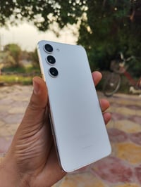 سامسونج S23 بلس • ٥١٢ • اوف وايت