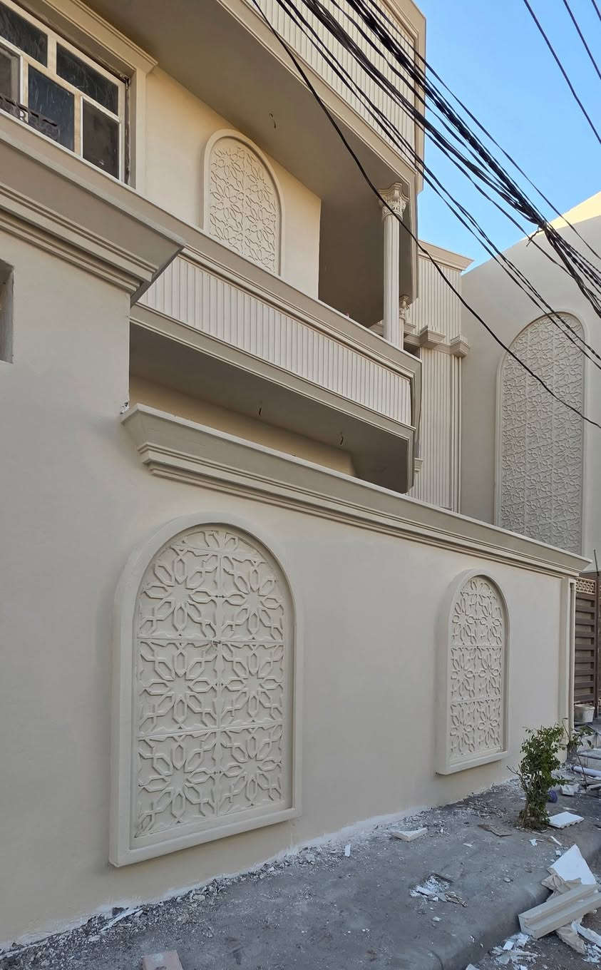 ابو جعفر للواجهات والديكورات-  تقطيع.   -طلس-  تطعيم  -كوبلنات. -سحب فوم خارجي. -  بناء. وترميم واصباغ اكريلك سليكوني  من #لوجيـــــا_ Loggia Iraq - لوجيا العراق 🇮🇹🇮🇹🇮🇹
ذو تقنيه متطوره  في حماية البناء والعماره 
مع ضمان 15 سنه  لوجيــا اصباغ ايطالية المنشأ🇮🇹
عملنا بكل #محافظات_العراق
اتفظل اتصل اسعار مناسبه #ابوجعفر_للواجهات والديكورات 
***********
***********
***********
