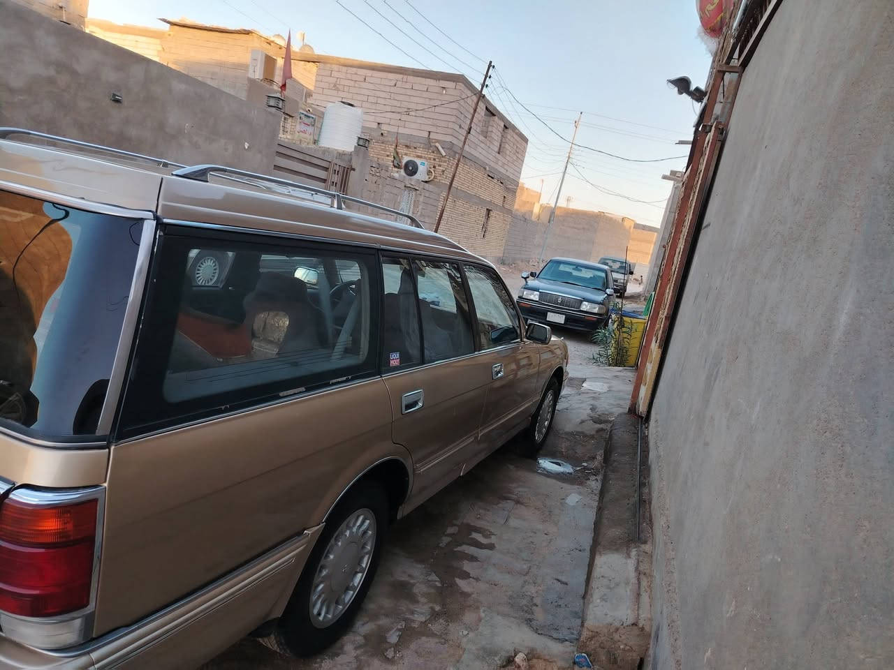 اللهم صل على محمد وآل محمد الطيبين سيارة للبيع بسمي رقم بغداد استعمال شخصي جاهزه من كل شي مكفوله تخم تاير تبريد حداده سنوية لغاية ٢٠٢٧ السعر 70 ورقة وبيه مجال ورجاء اليه مايعجه السعر خلي يعبر المنشور لئن محتاج عندي ظرف رقم الهاتف ***********

