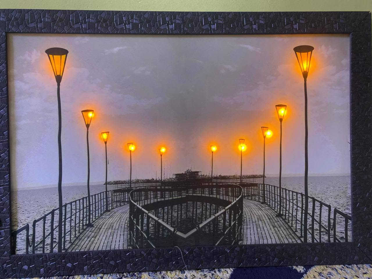 سلام عليكم صور قماش مضيئه الاضاءة شغاله ع الباتري
قياس 73×50
سعر القطعه 15الف ثنينهم 25 الف 
*********** 
يتوفر توصيل لجميع المحافظات العراق
