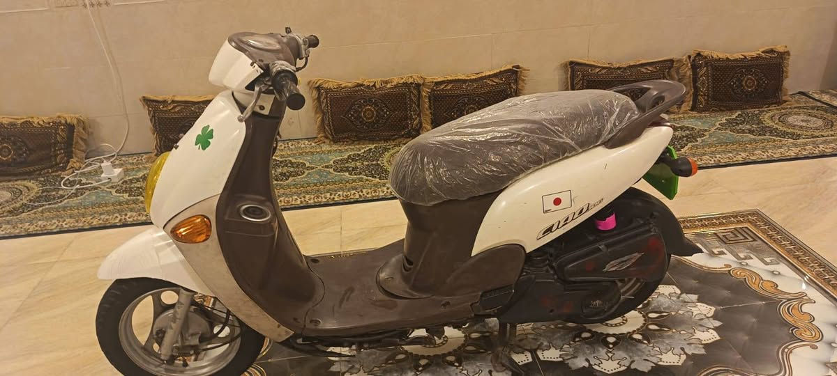 السلام عليكم فله لبيع دراجه ٢٠٠٩ دراجه شلعه معدله مكفوله حته منفيسه موجود بل منشور مكان كوت شراي يتصل ***********
