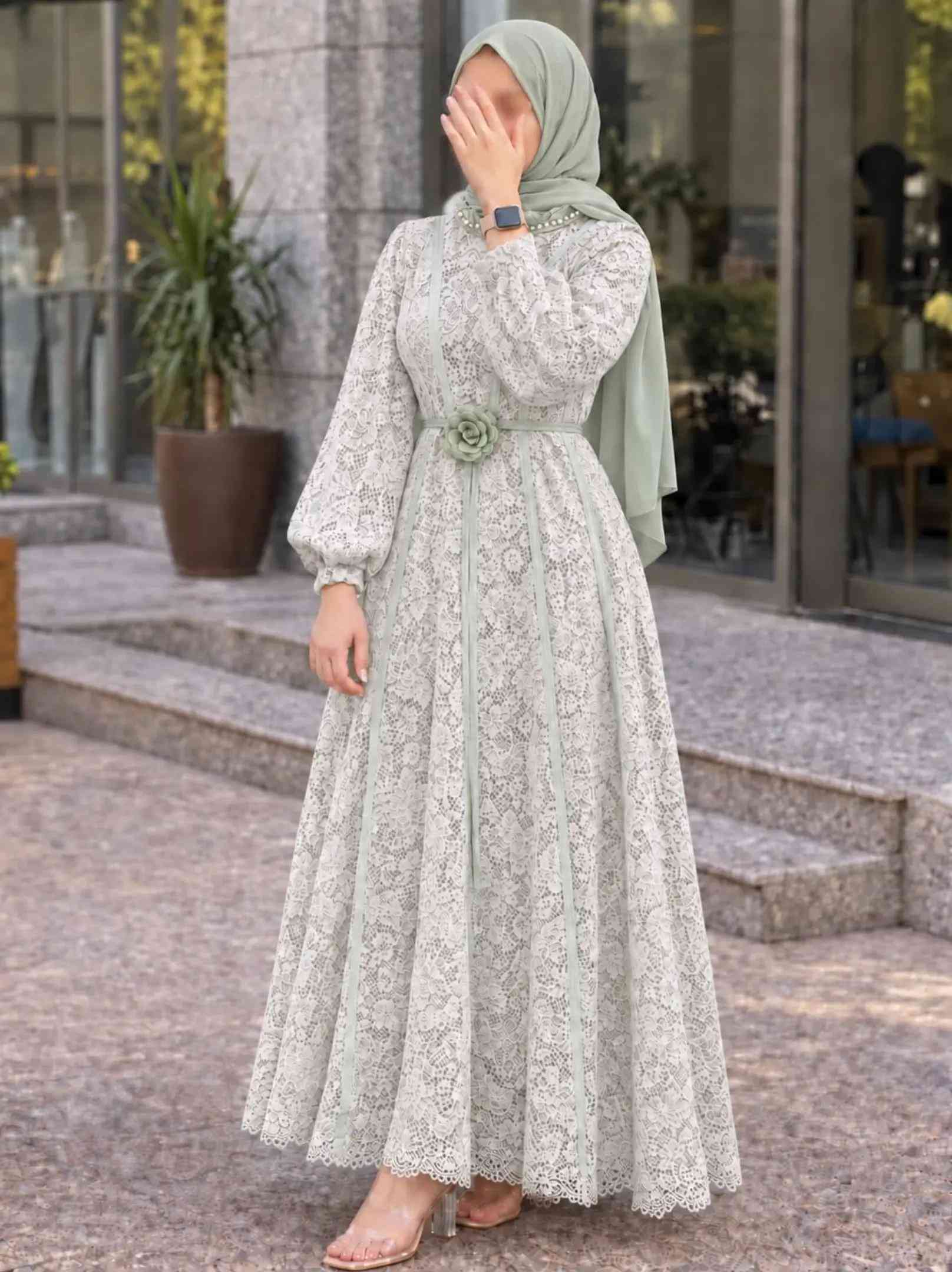 🍁اختاري الاناقه والجمال🍁 مع أحدث تشكيلاتنا النسائية🌼 وفي السماء رزقكم وماتوعدون 🌟 الإبداع مستمر بدون توقف😉  فستان مليان نزاكه 🥹 مع حزام يجنن  نوع الخامه 🍒👇🏻  تور مبطن   طول كامل  قياسات 38 لل 48  السعر ٣٥ إلف ✨
