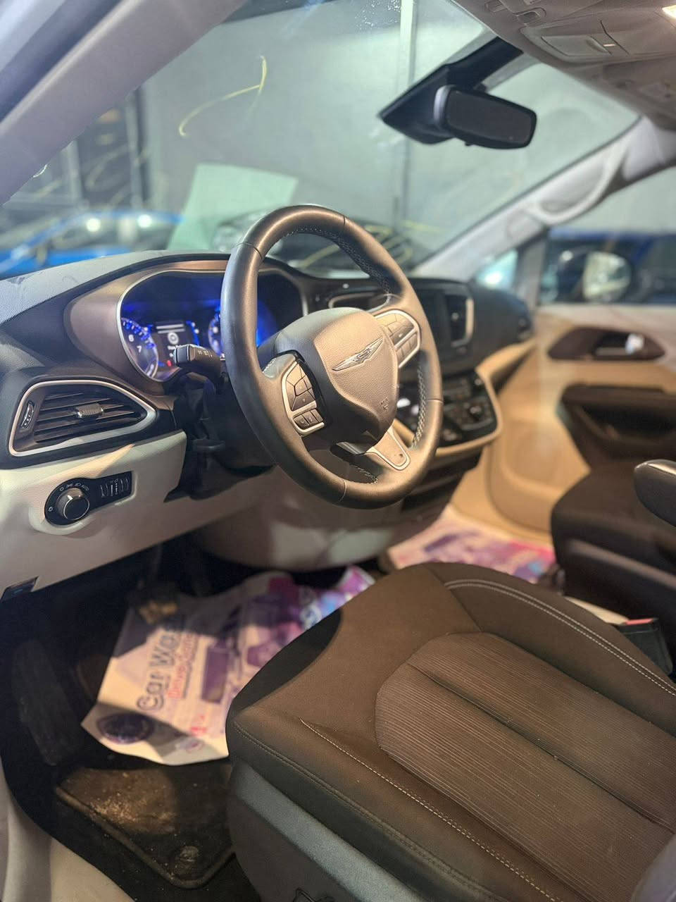 كلايسلر باسفيكا ( فيوجر ) 2024
ماشيه 50 الاف    ( فول مواصفات ) 

بصمه 

تشغيل عن بعد

ابواب كهرباء كامل

كير ماوس مع سايد بريك كهرباء

Carplay,wifi,

‎جنطه كهرباء 

‎كشن كهرباء   

‎شاشه كبير كامره 

حساسات خلفي 

رادار امامي جانبي خلفي 

ABS,TC,wifi,GPS,emergency break

‎٧ راكب منفصل 

‎٦ سلندر 3600 

‎٣ قطع تبريد 

‎هند بريك كهرباء 

‎تحكمات مقود 

‎تبريد لمس 

 بدون ايرباك

بدون رقم

رقم موبايل ***********

مكاني كربلاء
سعره 190ورقه وبه مجال

نص مكتوب في الصور:
- 567805755