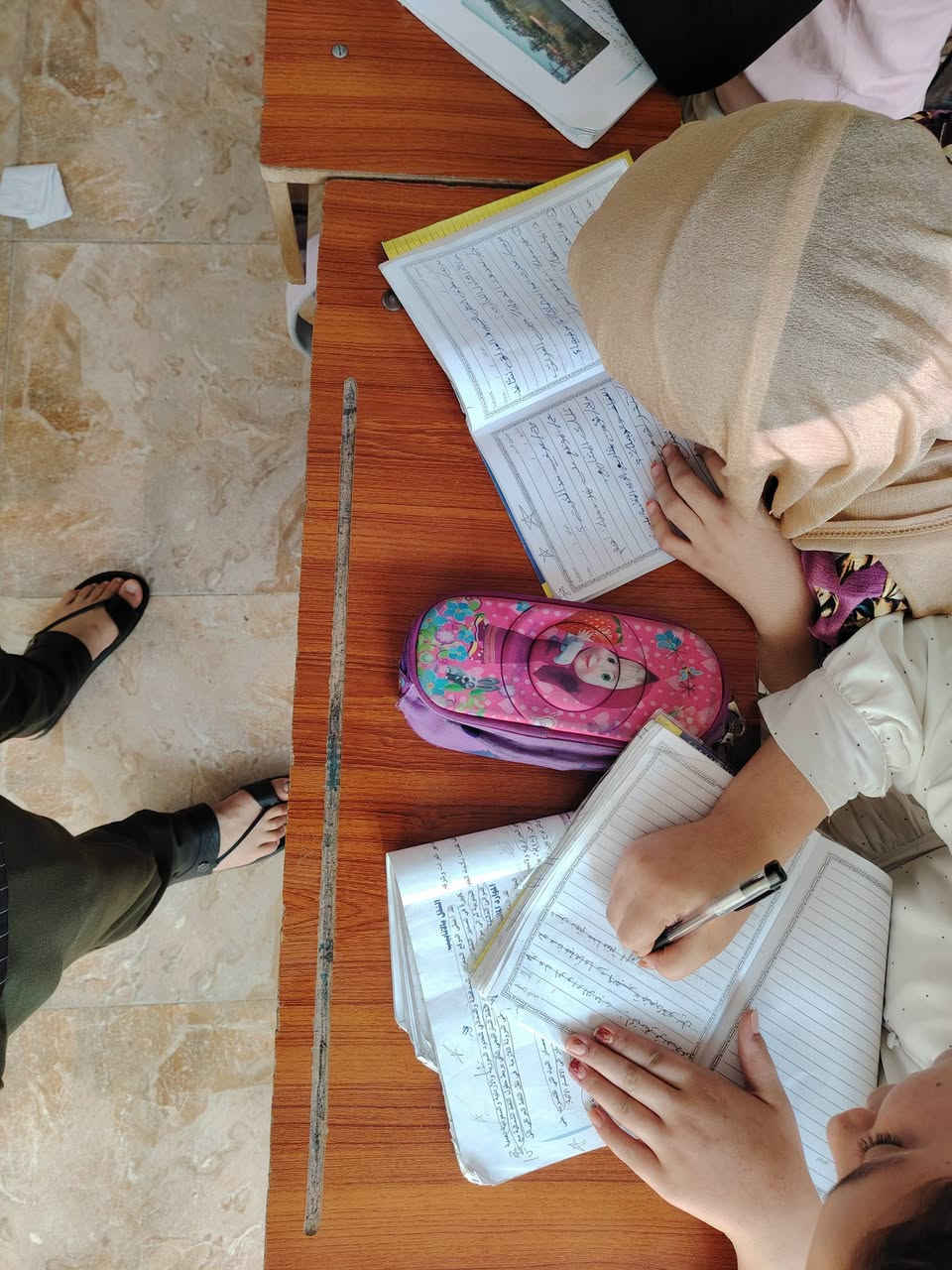 ............ تم فتح باب التسجيل..............
للمرحلة الابتدائية وفق كادر ممتاز على مستوى قضاء بلدروز في معهد الثقة التعليمي الكائن في بلدروز شارع خجو فوق مطعم عباس دبل
*********** /***********
