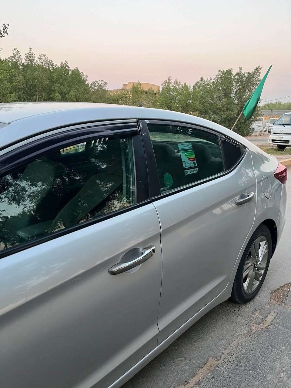 النترا أمريكي ١٩ گير AT
السيارة ليبل واحد 
حادث بسيط صبغ جاملغ مع ربع البنيد 
السعر ١١٤ مع المجال 
كربلاء طويريج    ***********
