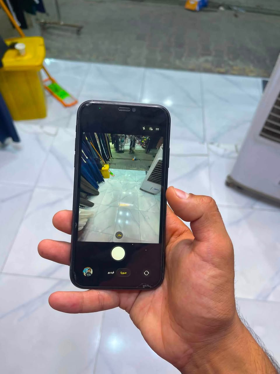 📱 للبيع ايفون 11 
اللون: اسود ملكي 🖤
الذاكرة: 128GB
البطارية: 100% مرفوعة
الحالة: جهاز مكفول حلو ونظيف 100%
بدون اي ملاحظة - استعمال خفيف

الكاميرا: دبل تصوير احترافي 📸

المكان: الناصرية_الرفاعي 
للاستفسار: *********** واتساب او اتصال.
