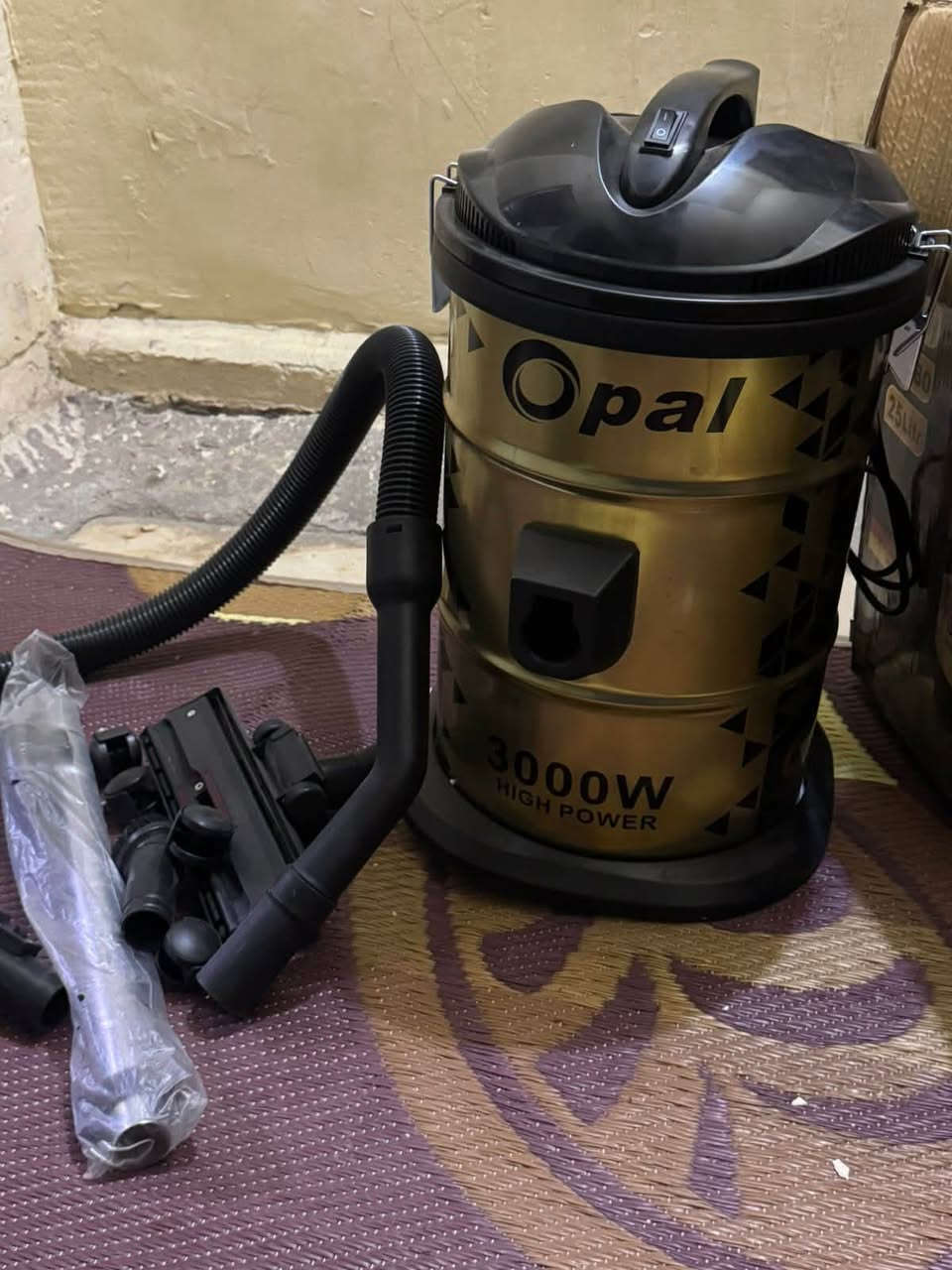 السلام عليكم مكانيس كهربائيه للبيع عدد 2 وحده جديده ما مستخدمه وحده مستخدمه كلش قليل ؛؛؛؛؛؛ وقلايه كهربائيه 
السعر قيم وخذها 
مكاني بغداد البلديات دور العمال 

للتواصل ***********
متوفر واتساب
