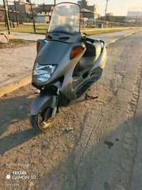 للبيع كهربائيات كله شغاله سعره 400 وتساب 07828554767  نص مكتوب في الصو...