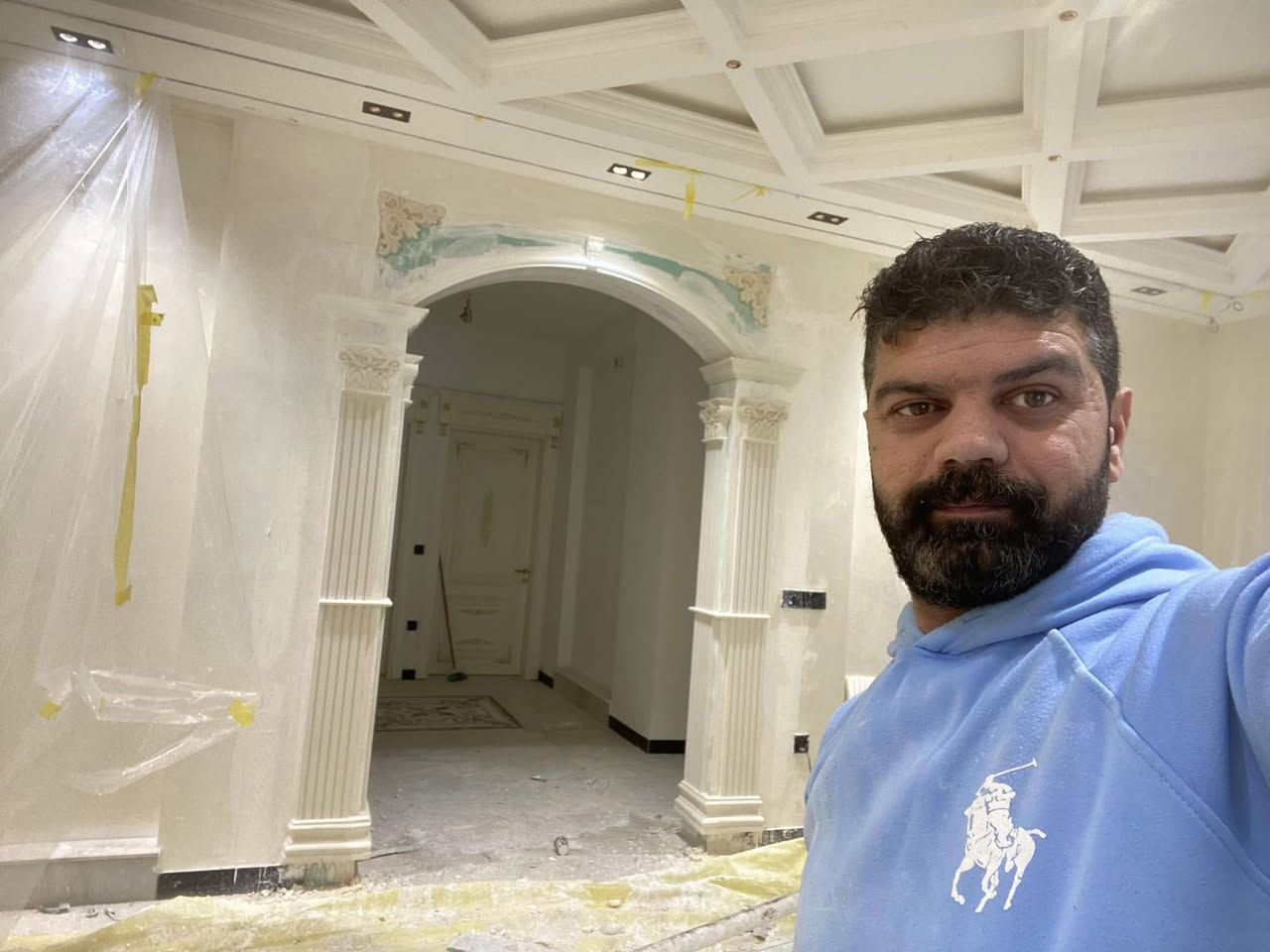 ✨ الفن الدمشقي للديكورات | متخصصون بتصميم وتنفيذ الديكورات الداخلية والخارجية ✨

نقدم لكم أحدث حلول الديكور الكلاسيك والمودرن، بتصاميم مميزة، تنفيذ احترافي وأسعار تنافسية.

خدماتنا تشمل:
• تصميم وتنفيذ أحدث ديكورات الجبس بورد.
• أعمال البوردكس للمساحات الداخلية والخارجية.
• تنفيذ الديكورات الحديثة والكلاسيكية حسب المساحة والتصميم المطلوب.

💰 عرض خاص وأسعار تنافسية

السعر يشمل: المواد + العمل + التصليح + فتحات الإنارة مجاناً.

🔸 سعر متر البوكس: 20,000 دينار
🔸 سعر متر الركم: 25,000 دينار

📞 للاستفسار والحجز:
***********
***********

#ديكورات #جبس_بورد #بوردكس #ديكور_مودرن #الفن_الدمشقي
