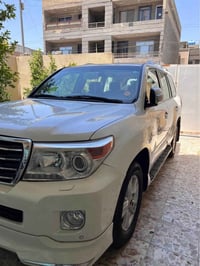 للبيع لاندكروزر 2012 رقم بغداد بااسمي فول للاخير ماشية تقريبا 140 صبغ ...