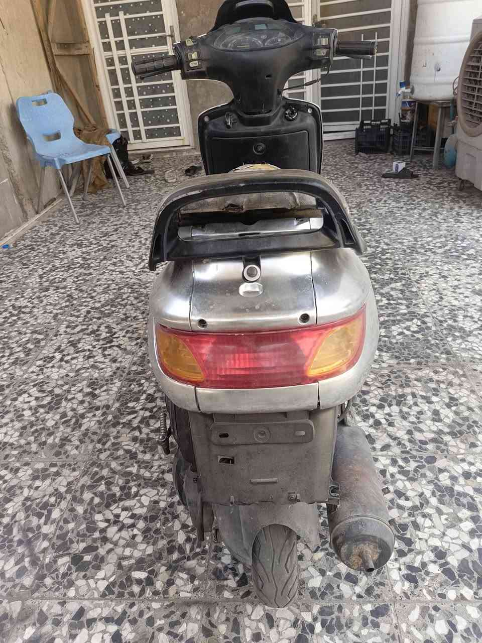 فراشه فحل 275
نقص باتري دراجه كلشي شغال بيها كهربائيات كله شغاله اشاير بك لايت هورن لايت .مكينه ناعمه

شراي اتصل 

***********
